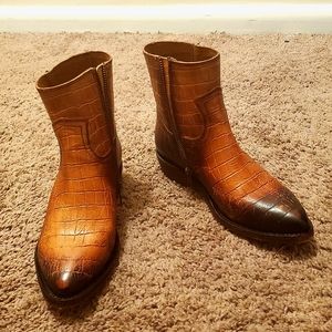 Frye women's boots size 8